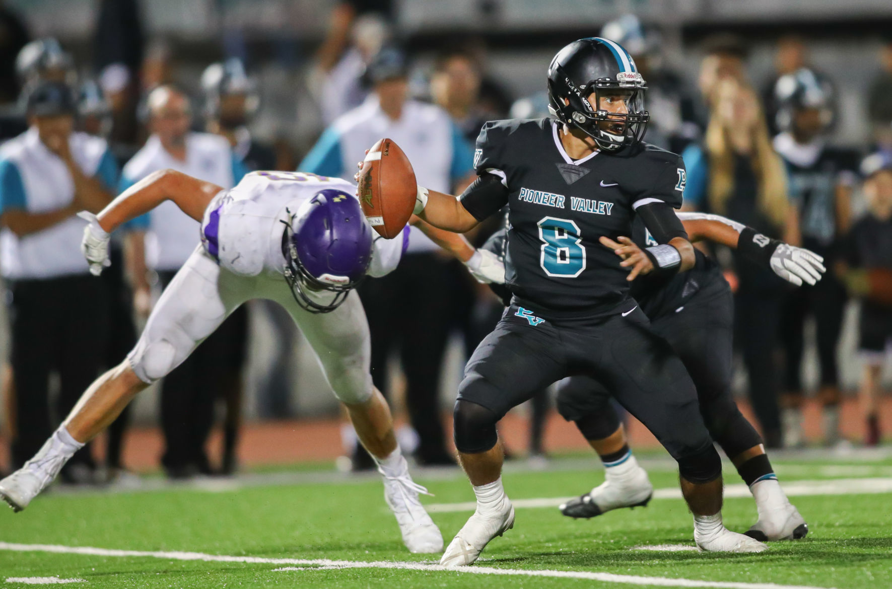 090619 FB Pioneer vs Righetti 21.jpg